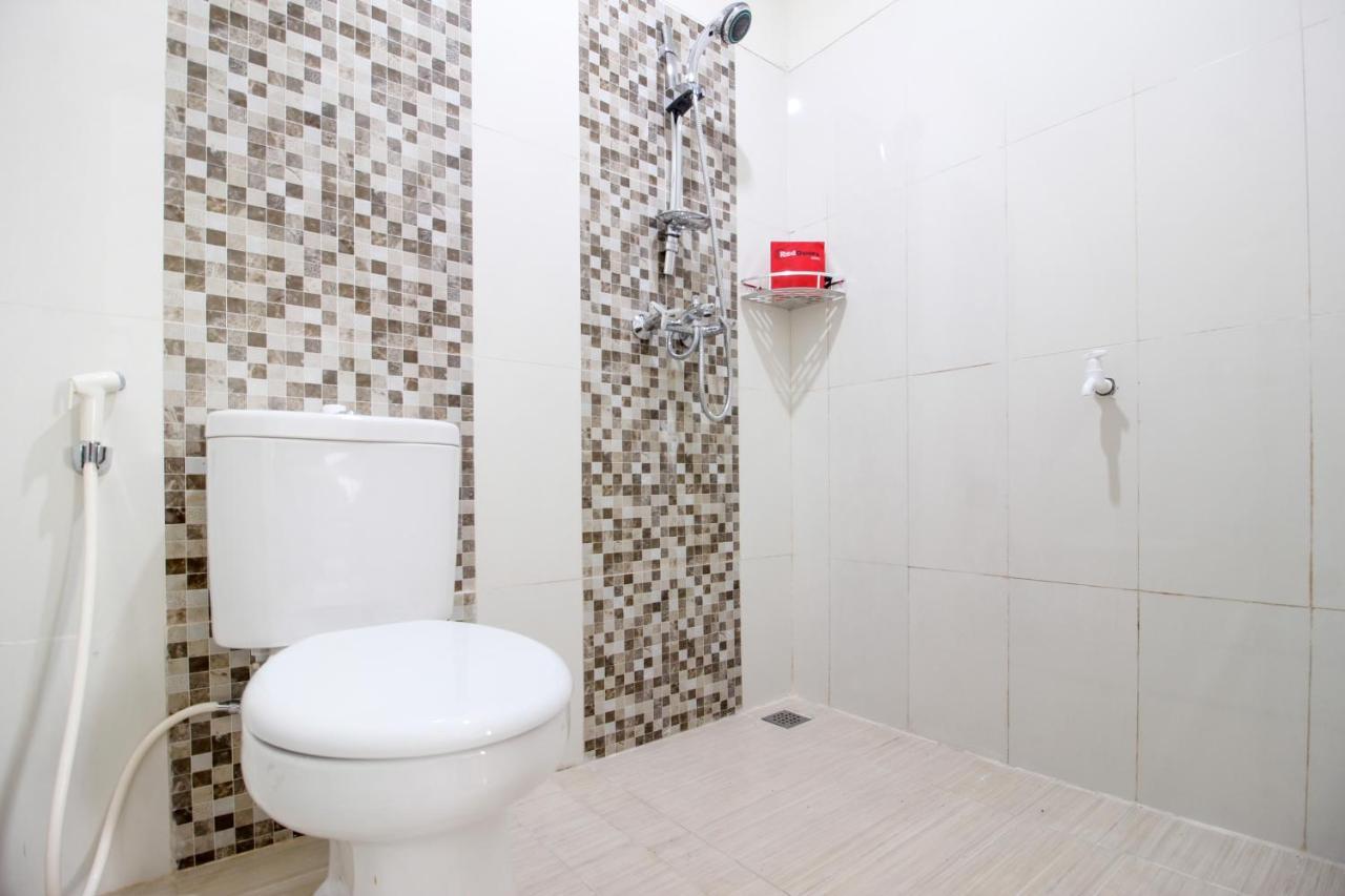 Reddoorz Syariah Plus @ Jakal Bawah 3 Kejayan Exterior foto